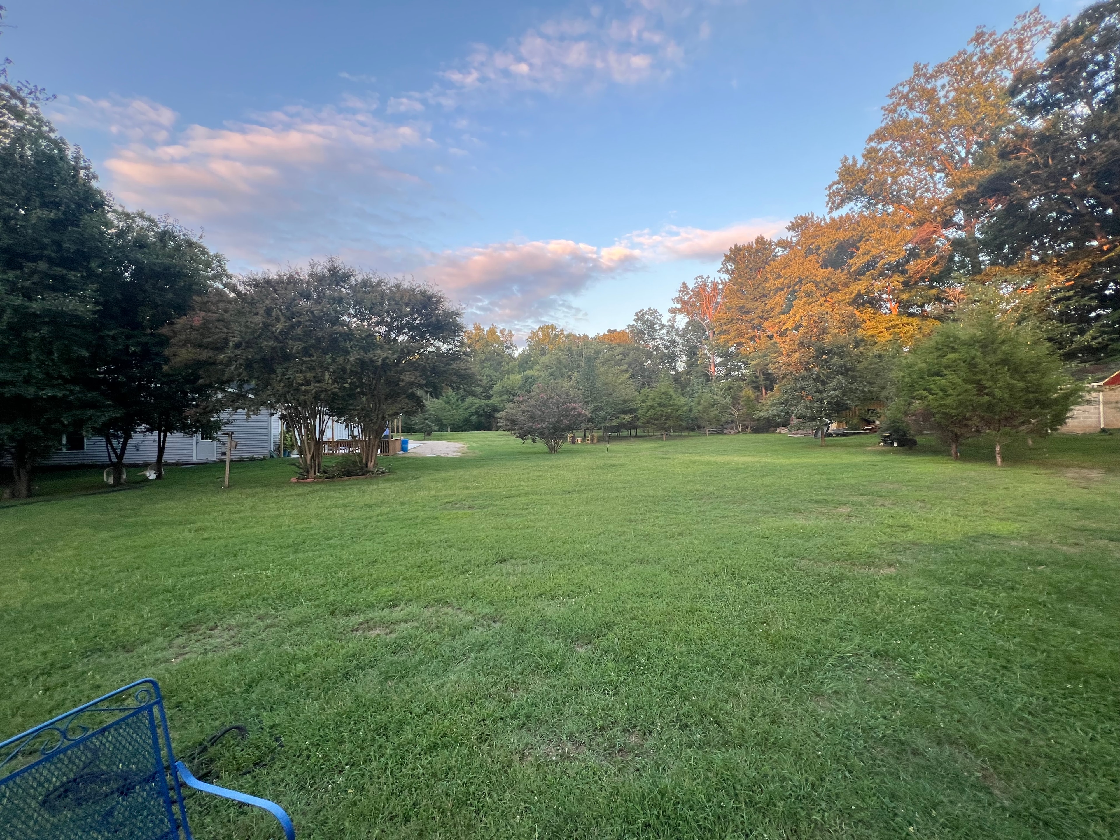 Carib Comfort outdoor grounds and open lawn